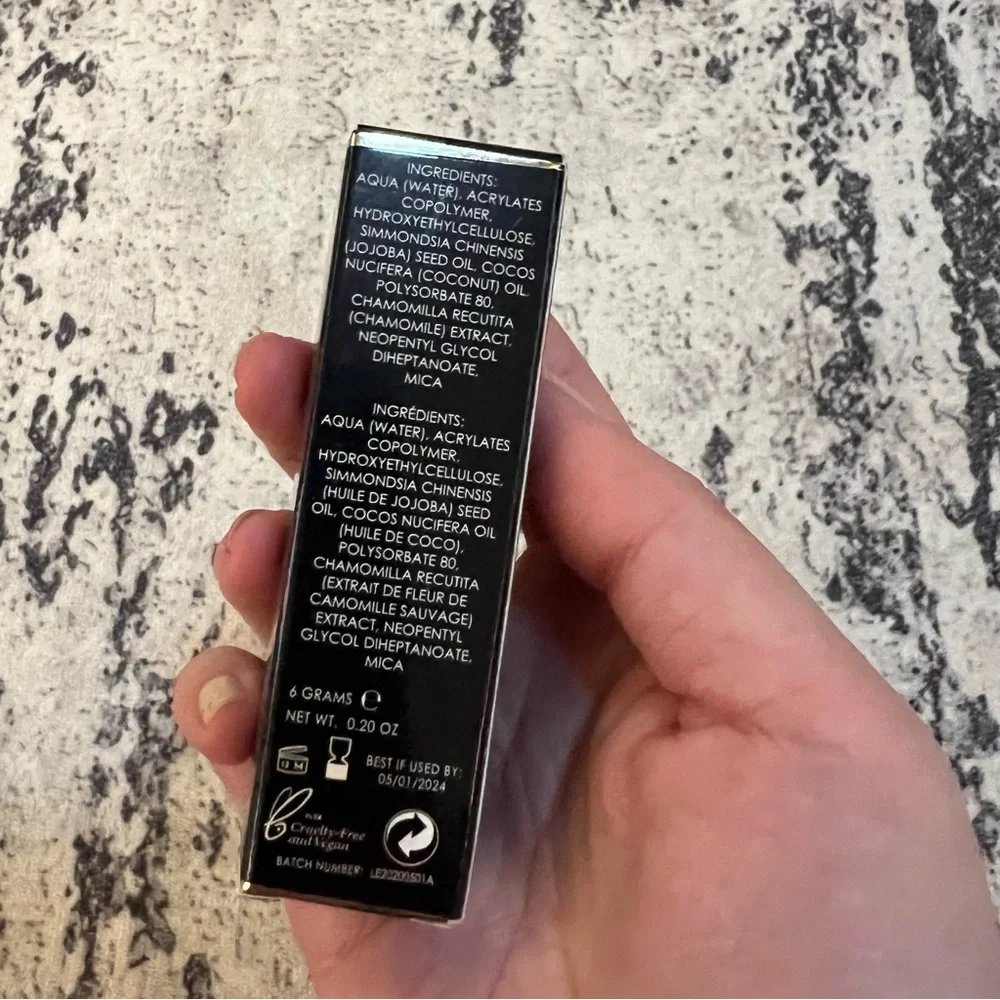 Josephine Eye/Dazzle Natural Long-Wear Liquid Eyeshadow Meet Leona